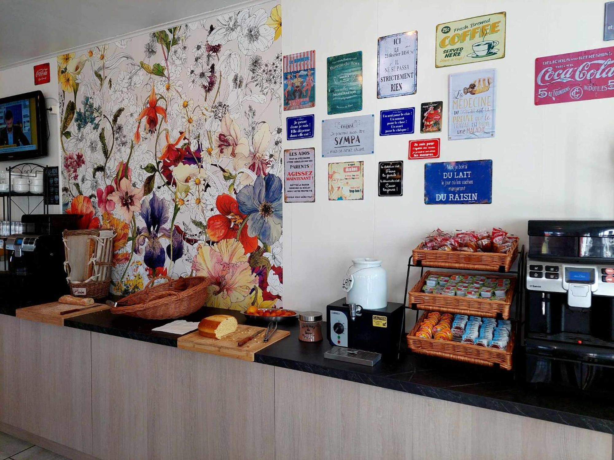 Le Mareuillais Hotel-Restaurant Dış mekan fotoğraf